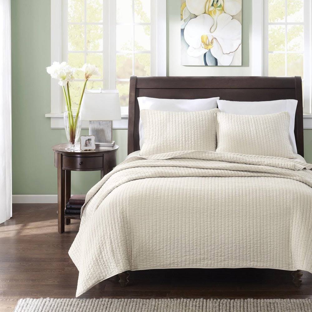 Light Cream 3 Piece King Coverlet Set I5446