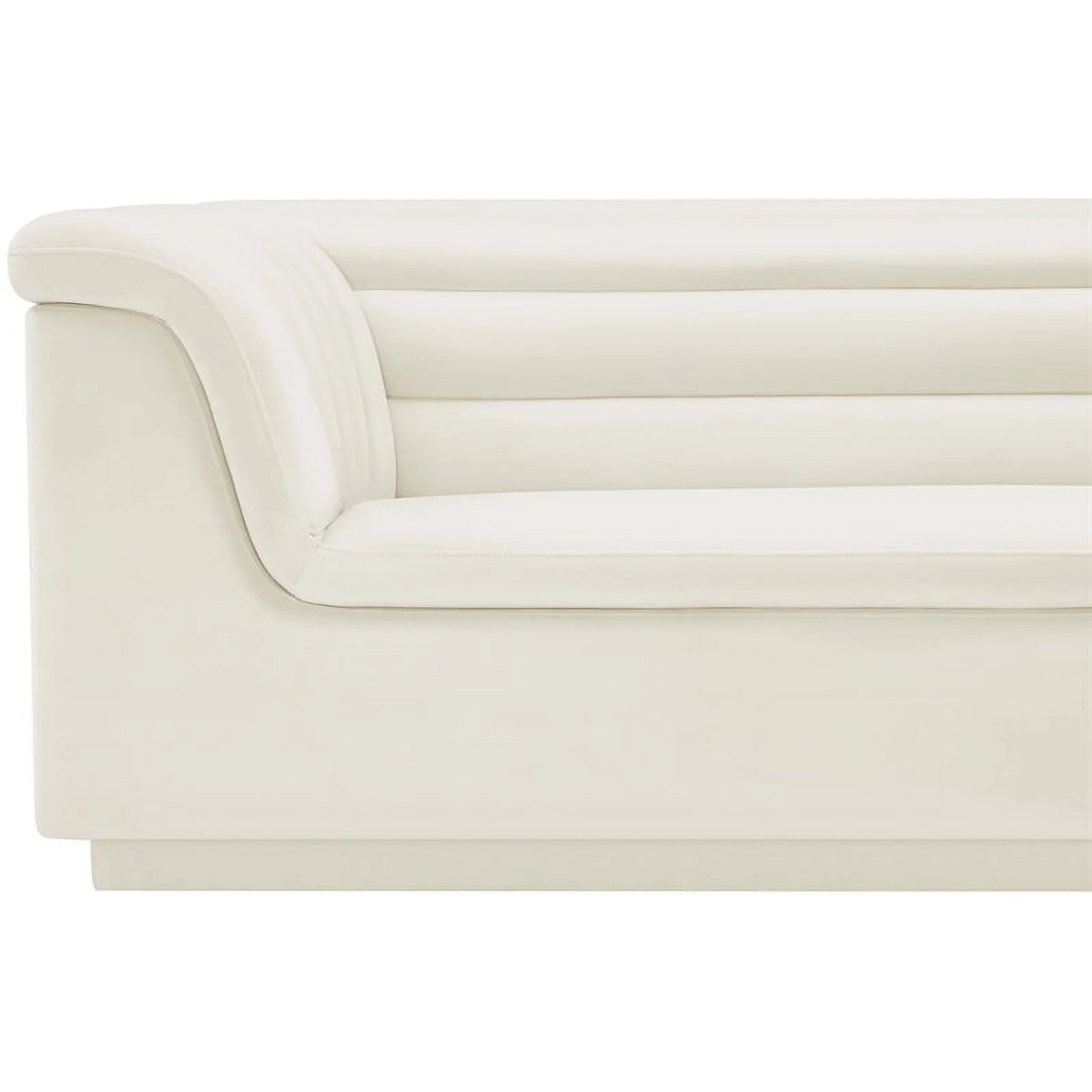 Cream Velvet Loveseat S906