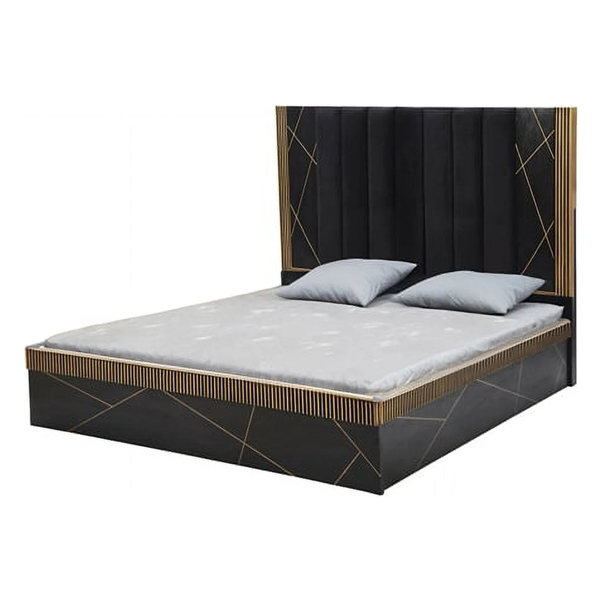 Queen Bed with Wood in Black/Gold Z8918