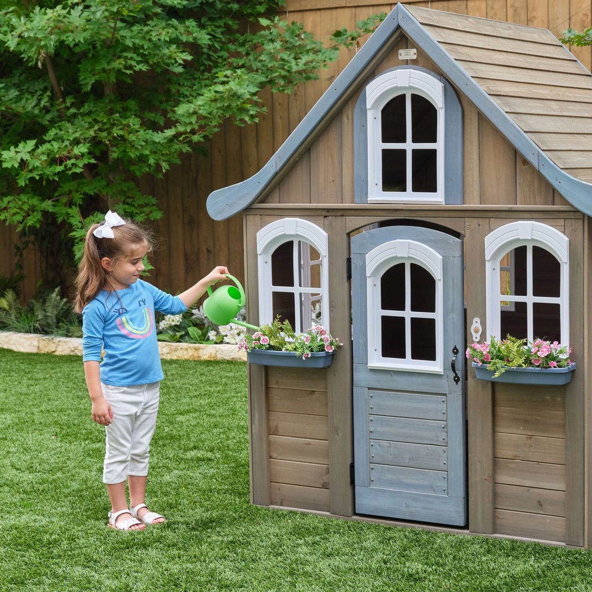 Wooden Outdoor Playhouse with Kitchen T286228
