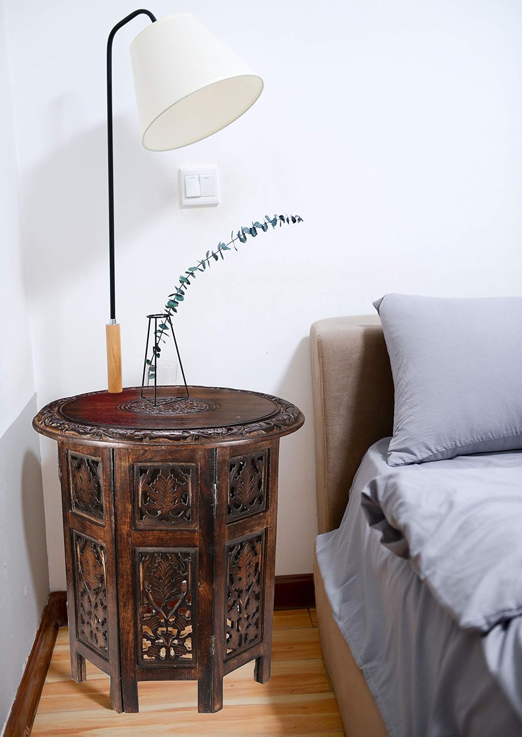 Solid Wood Hand Carved Octagonal Accent Table 18 Inch B829102