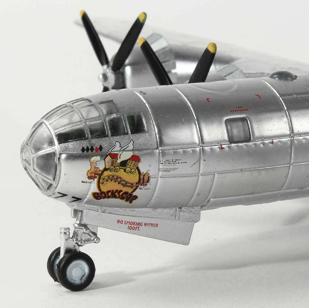 1/144 B-29 Superfortress and 1/72 Fat Man Bomb Diecast Model F82611
