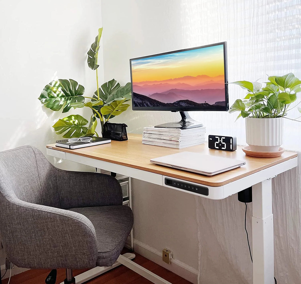 Electric Adjustable Height Standing Desk L71355