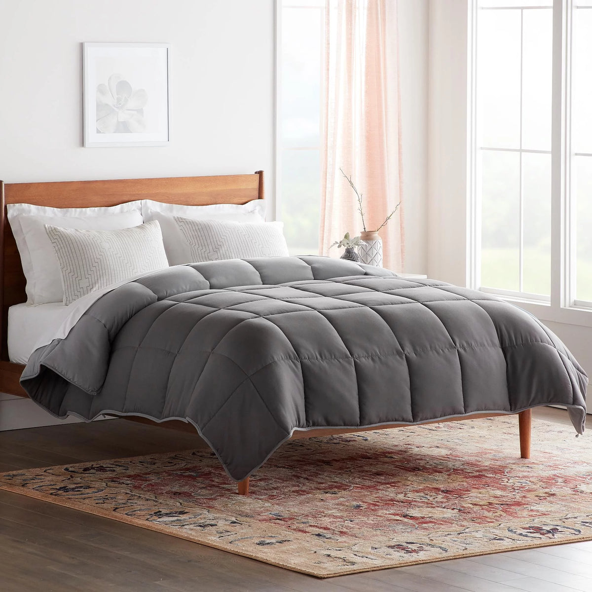 King Silver/Ash Down Alternative Comforter Q583135