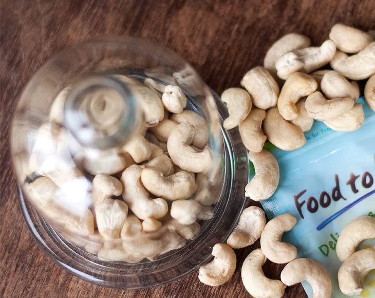 Raw Whole Cashews 18 lbs W858