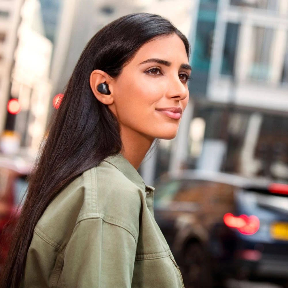 Black True Wireless Noise Cancelling Earbuds D38672