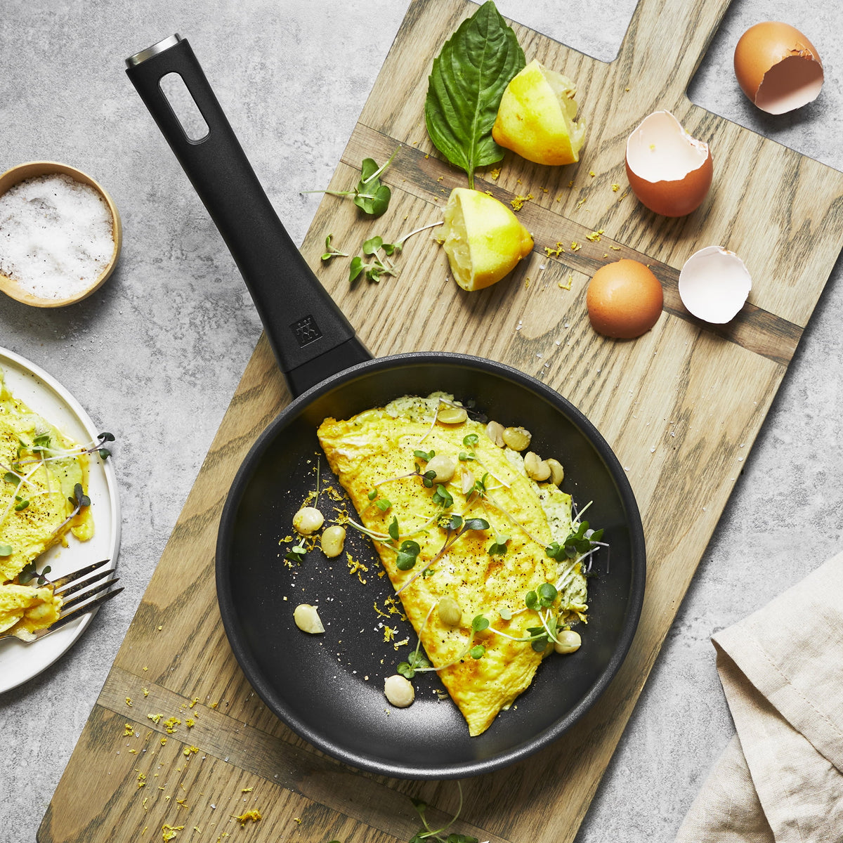 8" Nonstick Fry Pan R2881