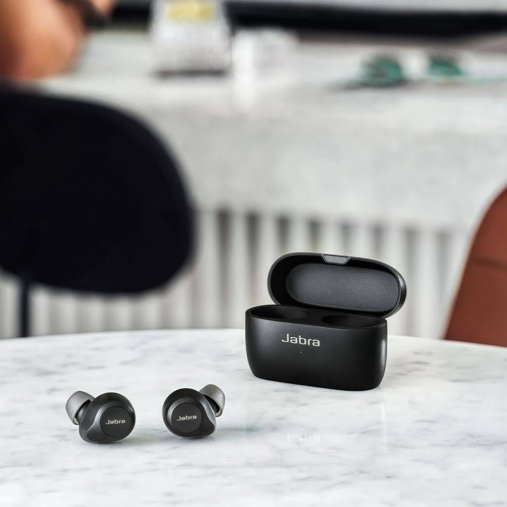 Black True Wireless Noise Cancelling Earbuds D38672