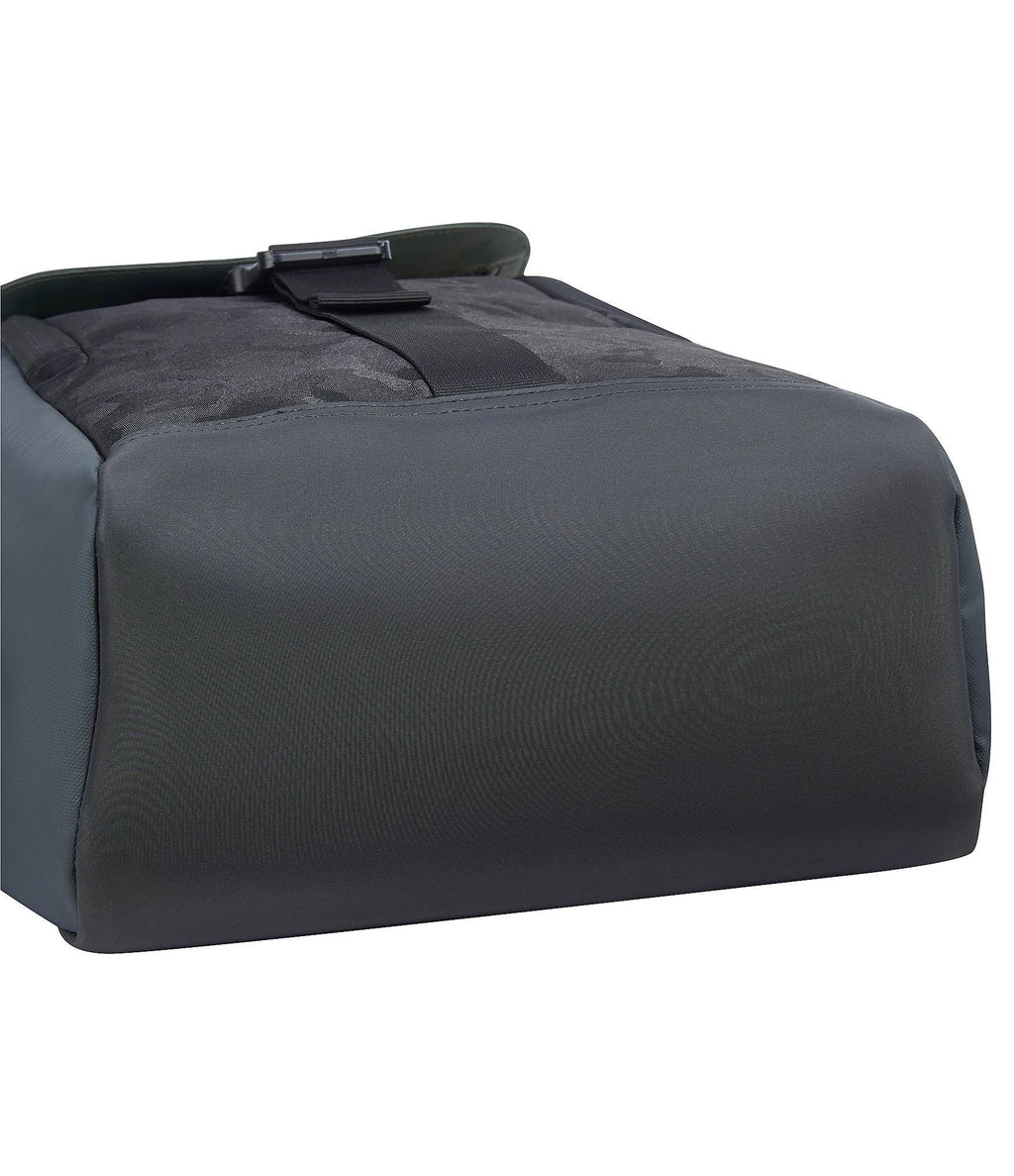 15x22 Laptop Backpack Black Camo H1761