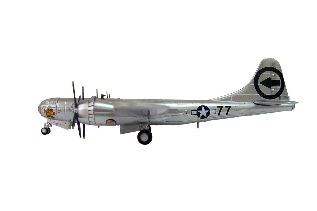 1/144 B-29 Superfortress and 1/72 Fat Man Bomb Diecast Model F82611