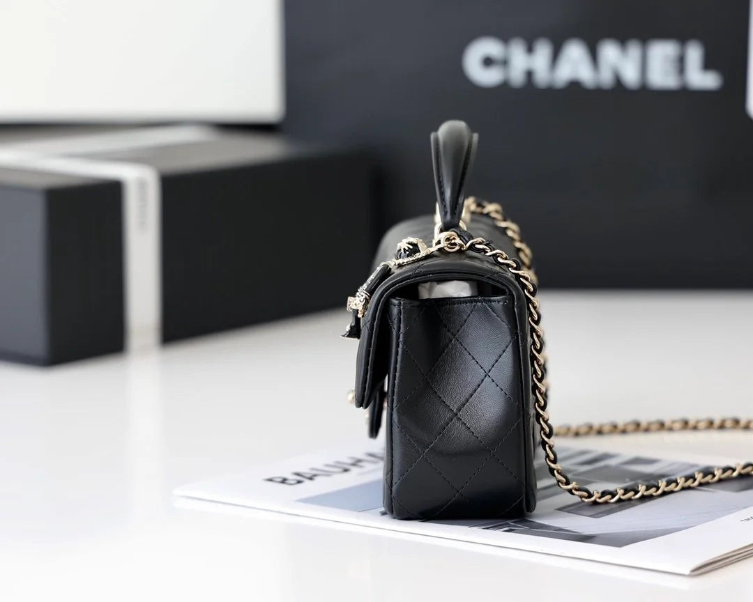 Black Mini Flapbag With Top Handle V550