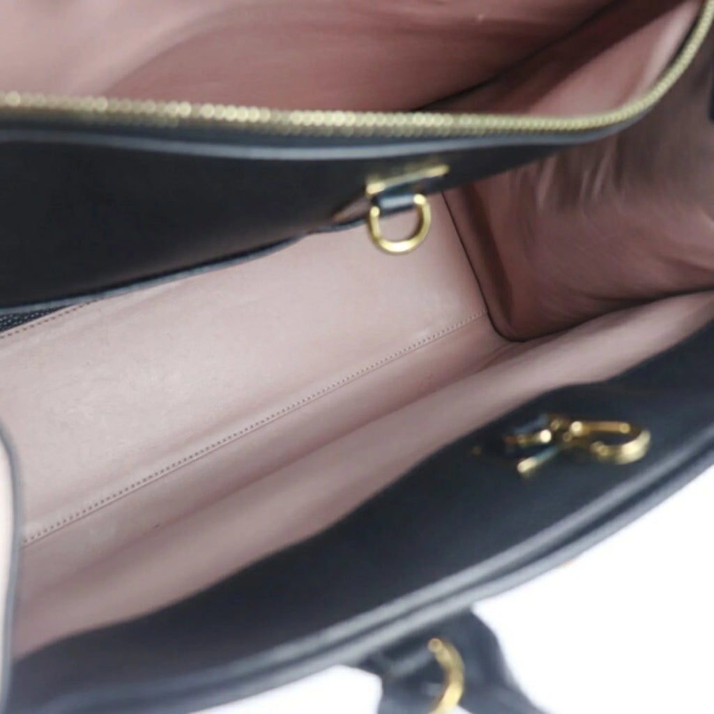 Pre-Owned Taurillon Leather Handbag C918463