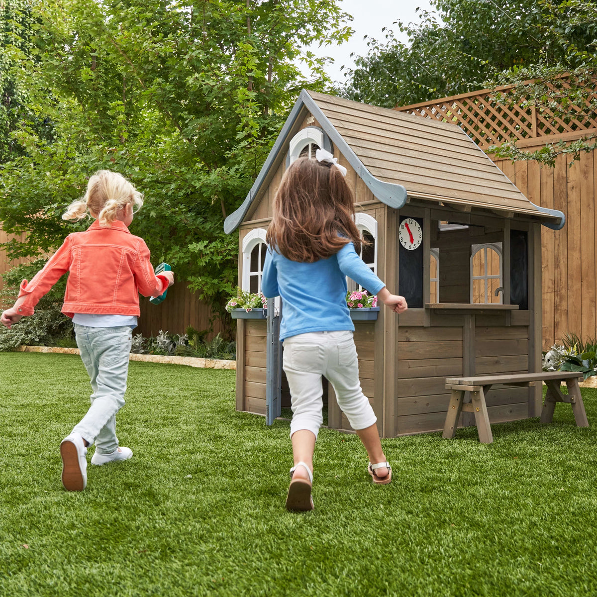 Wooden Outdoor Playhouse with Kitchen T286228