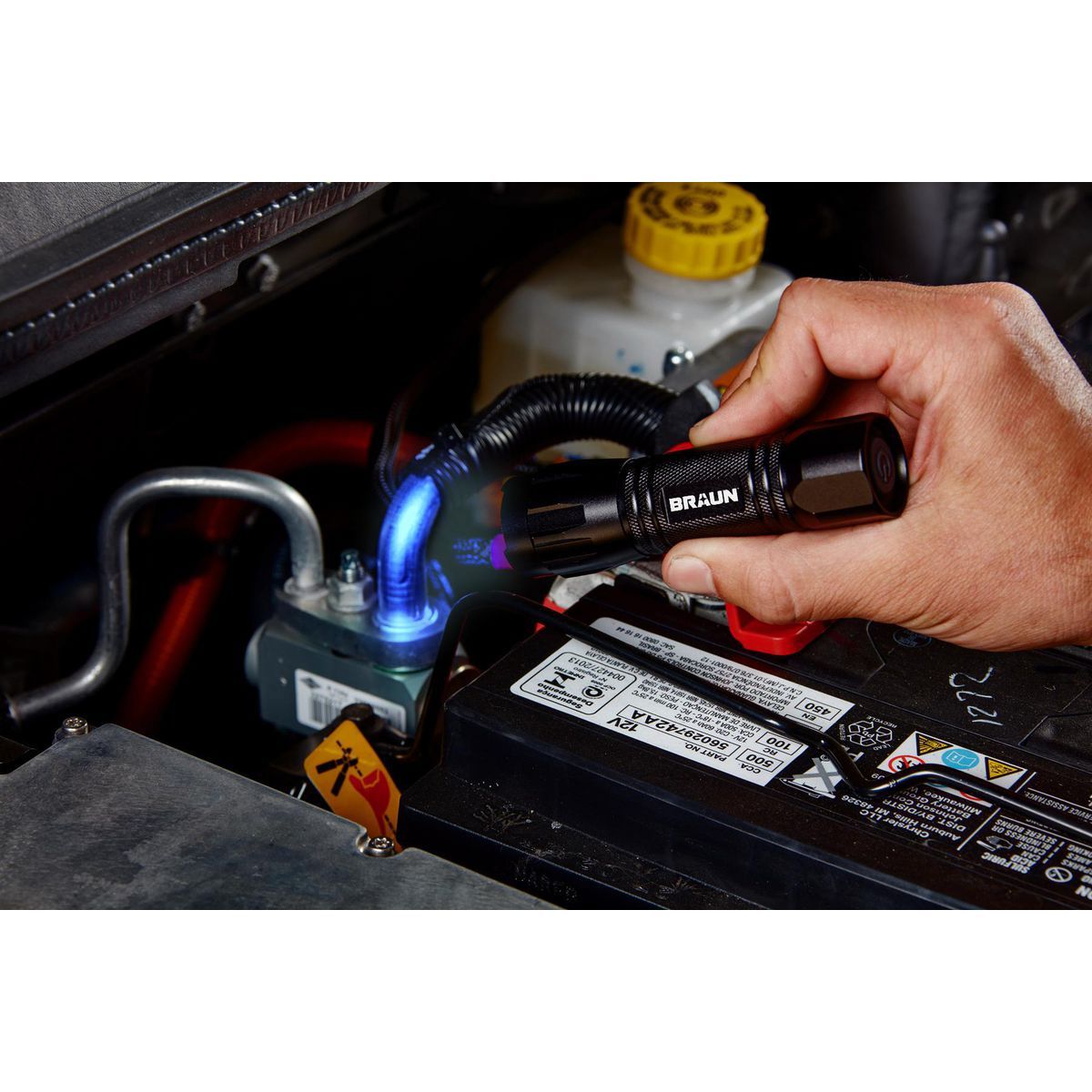 Black Light LED Flashlight J3099