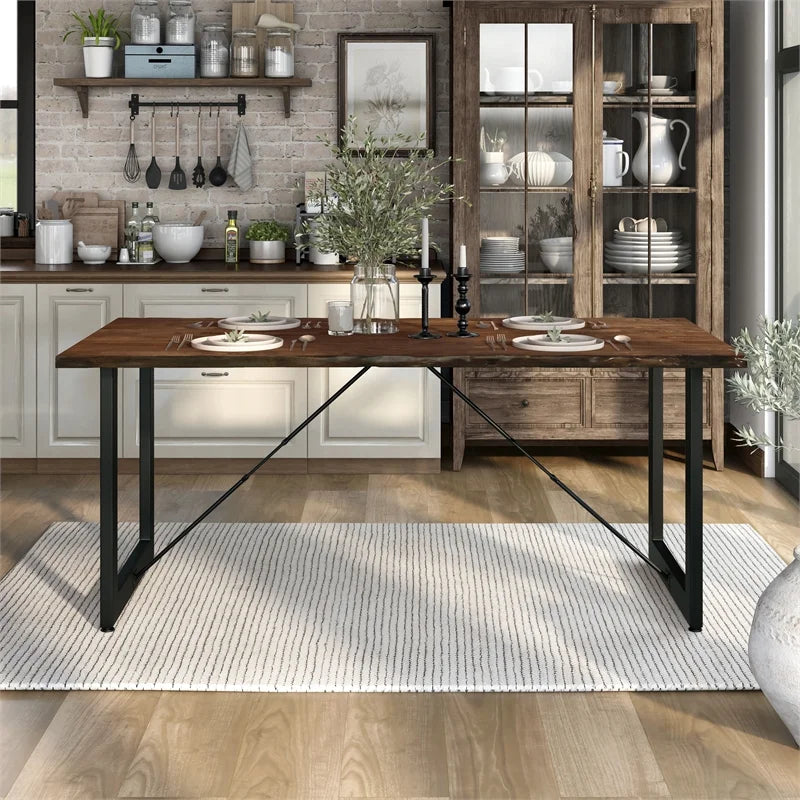 Extendable Dining Table in Walnut T3420