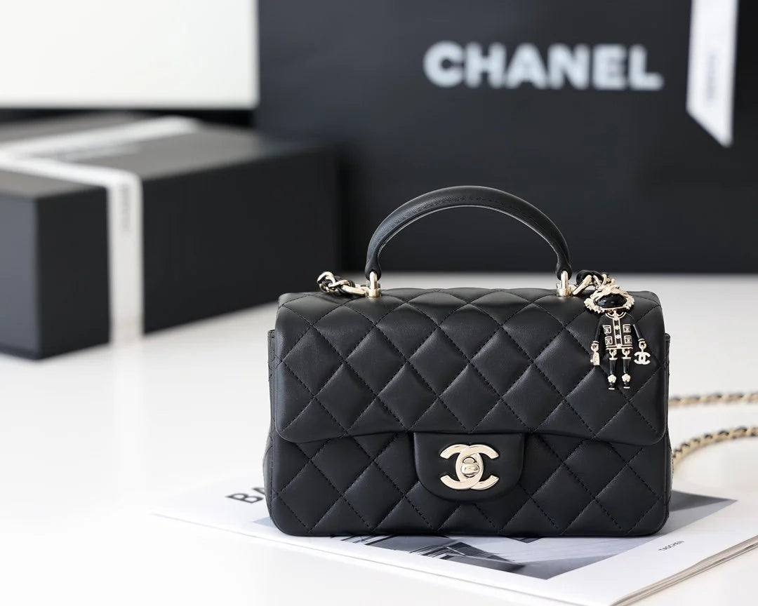 Black Mini Flapbag With Top Handle V550